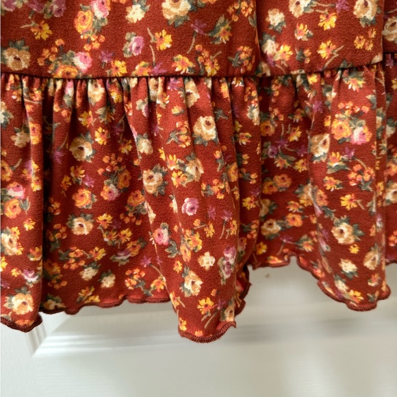 Rust Floral Patterned Top - Picture 7 of 7